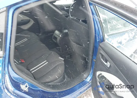 2013 Dodge Dart Rallye z USA, uszkodzony, nr VIN 1C3CDFBAXDD103231